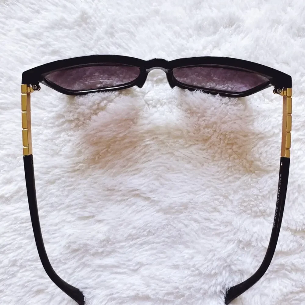 Joanne Black Square Sunglasses